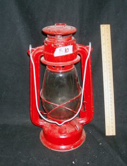 Hanging lantern w. glass, red, “globe brand”