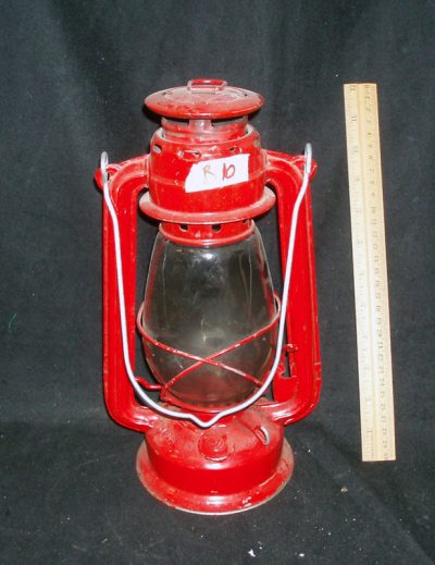 Hanging lantern w. glass, red, “globe brand”