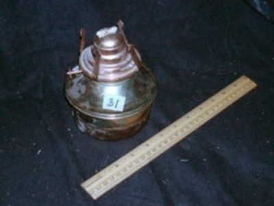 Oil lamp, copper bottom