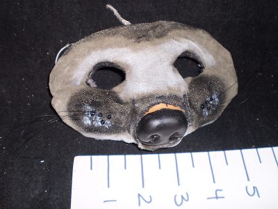 INUK – Cheerful Seals - Image 2