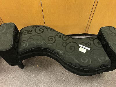Black Bench, Cushioned, S-Curved