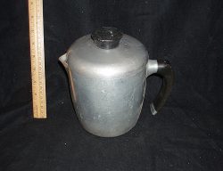 Aluminum coffee pot