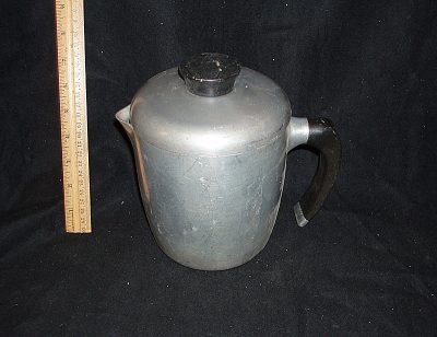 Aluminum coffee pot