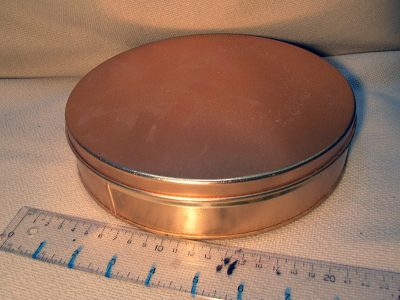 Tin, small, copper, round