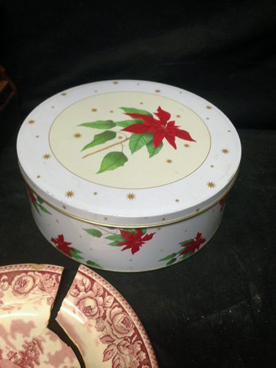 White Poinsettia Tin