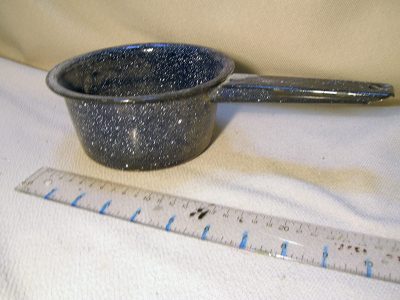 Sauce pan, enamel ware