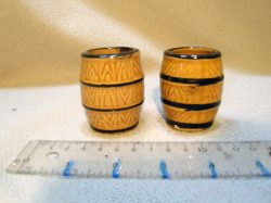Toothpick holder, ceramic, Barrel