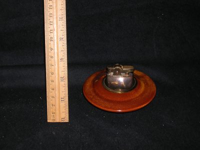Ceramic lighter, flat round, brown