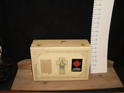 Large white jewellery box