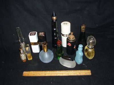 Bag of assorted perfumes