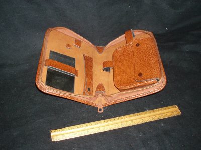 Brown fake leather vanity case
