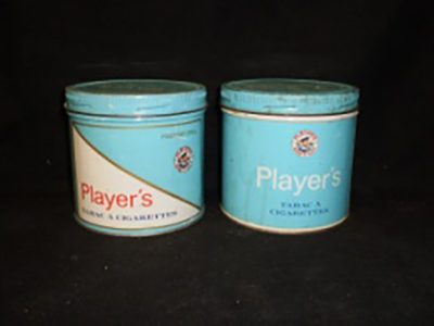 Light blue player’s cigarette tins (round)