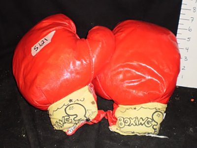 Red boxing gloves