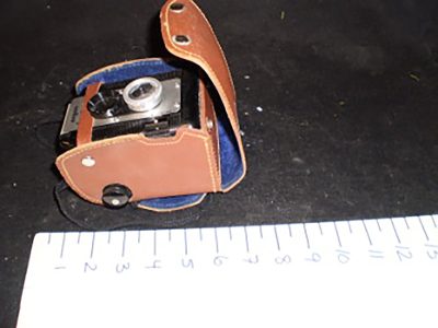 Double lens, argus 75, in brown leather case