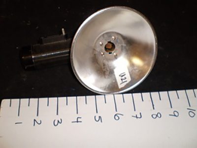 Flash unit, side mount reflector