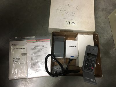 90's motorola cell phone