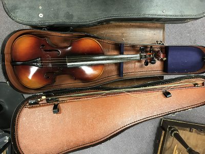 Violin with Bow (non functional)