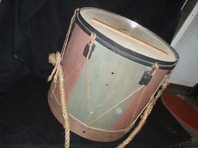 Big Drum, green & Red strips