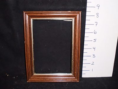 Wooden frame 6½x 8½” w/gold trim