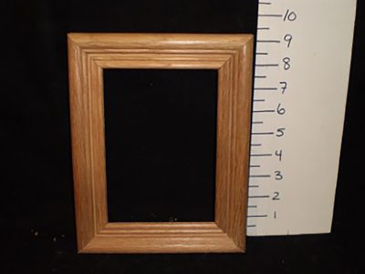 Wooden frame 7½x9½” light colored wood