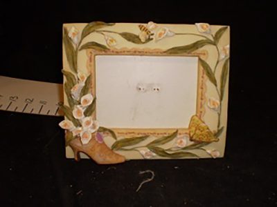 “Shoe + Flowers” Picture Frame