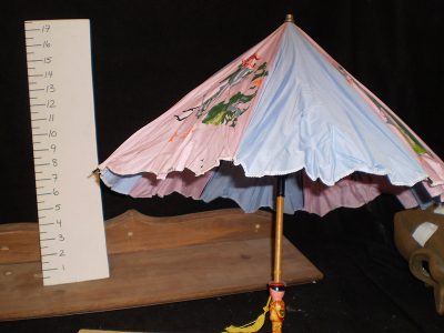 Blue and pink parasol w/doll handle